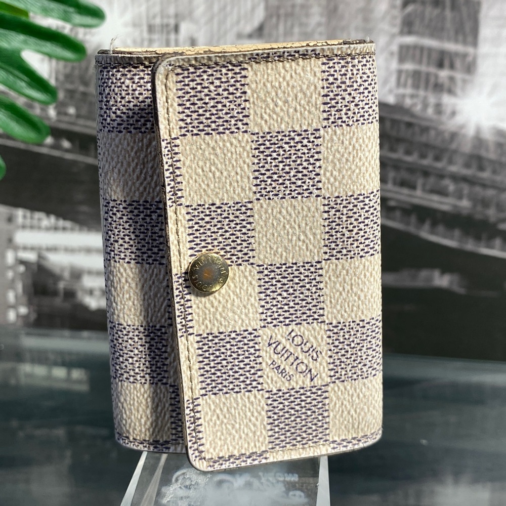 Authentic Louis Vuitton Damier Azur Key Card Holder - Picture 7 of 17